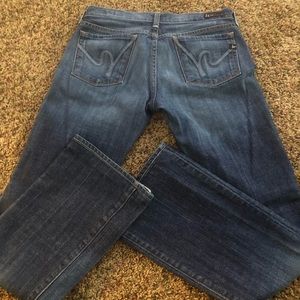 Women’s jeans